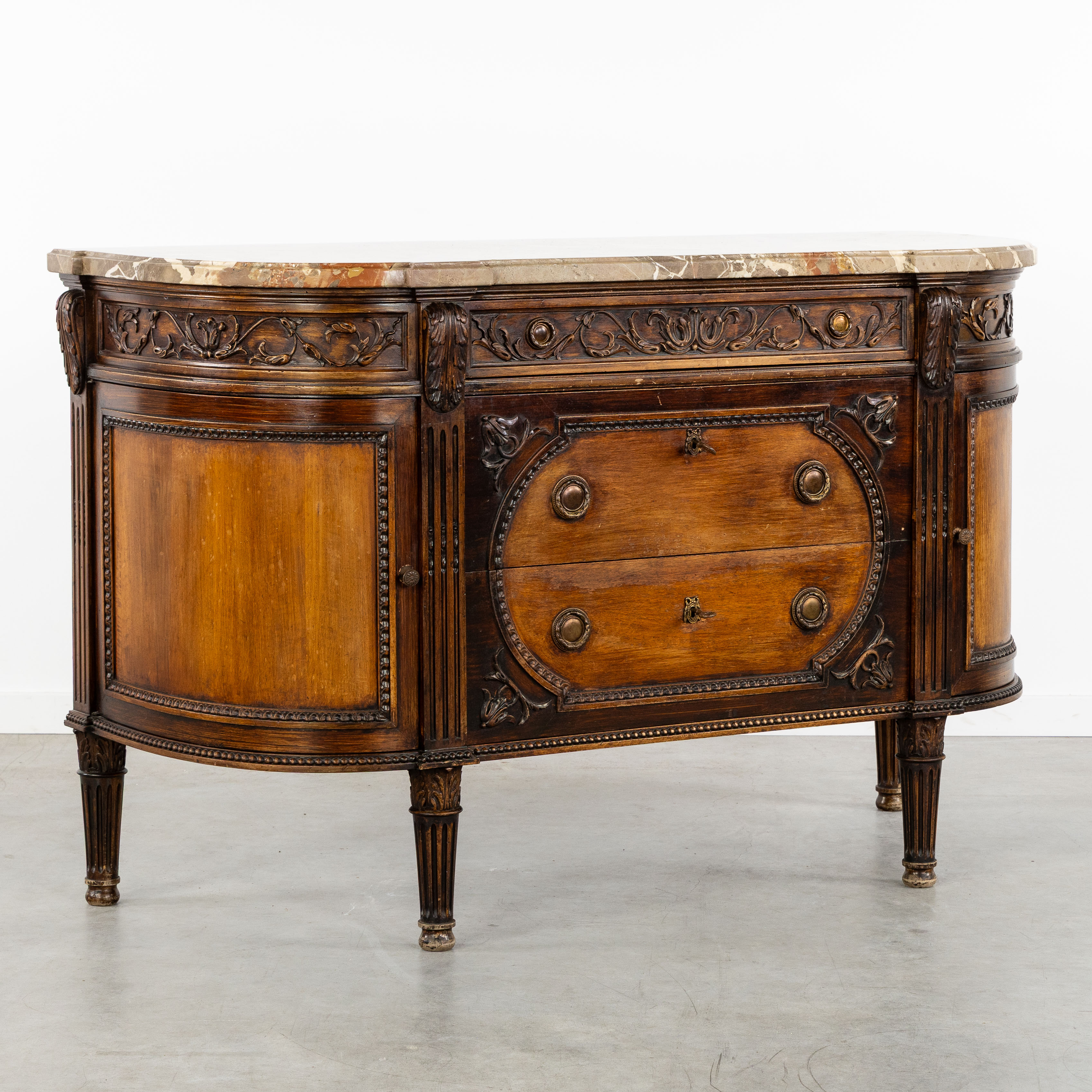 Flanders auctions Staand